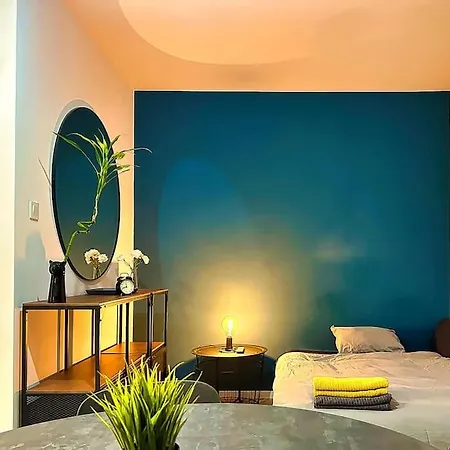 Klimatyczna Hotelowa Kawalerka Varšava Exteriér fotografie