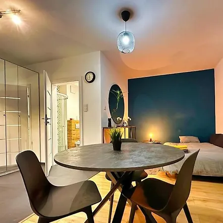 Klimatyczna Hotelowa Kawalerka Varšava Exteriér fotografie