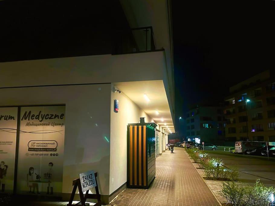 Klimatyczna Hotelowa Kawalerka *